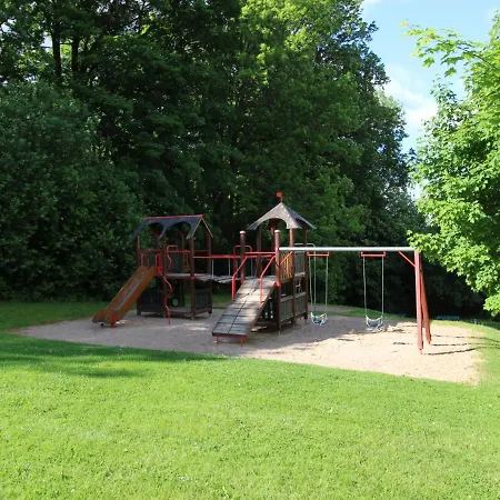 Hill 43 By Interhome Dom wakacyjny Cista (Hradec Kralove)